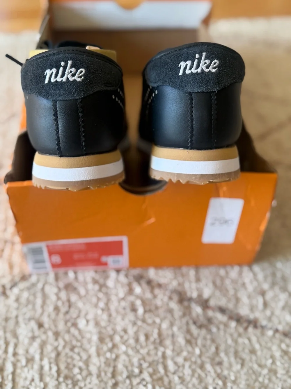 Nike Cortez Leather Women’s 8 Black Gum Perforated Swoosh Sneakers New